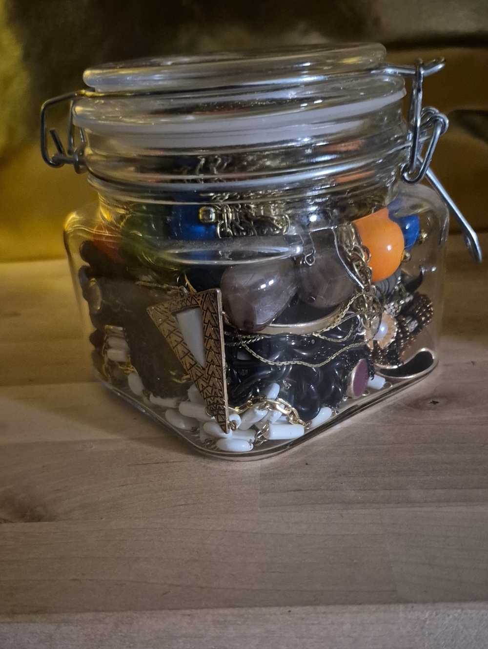 JAR CONTAINING BOHO AND ARTISAN JEWELRY. A FEW VINTAGE PIECES, AND STATEMENT TOO